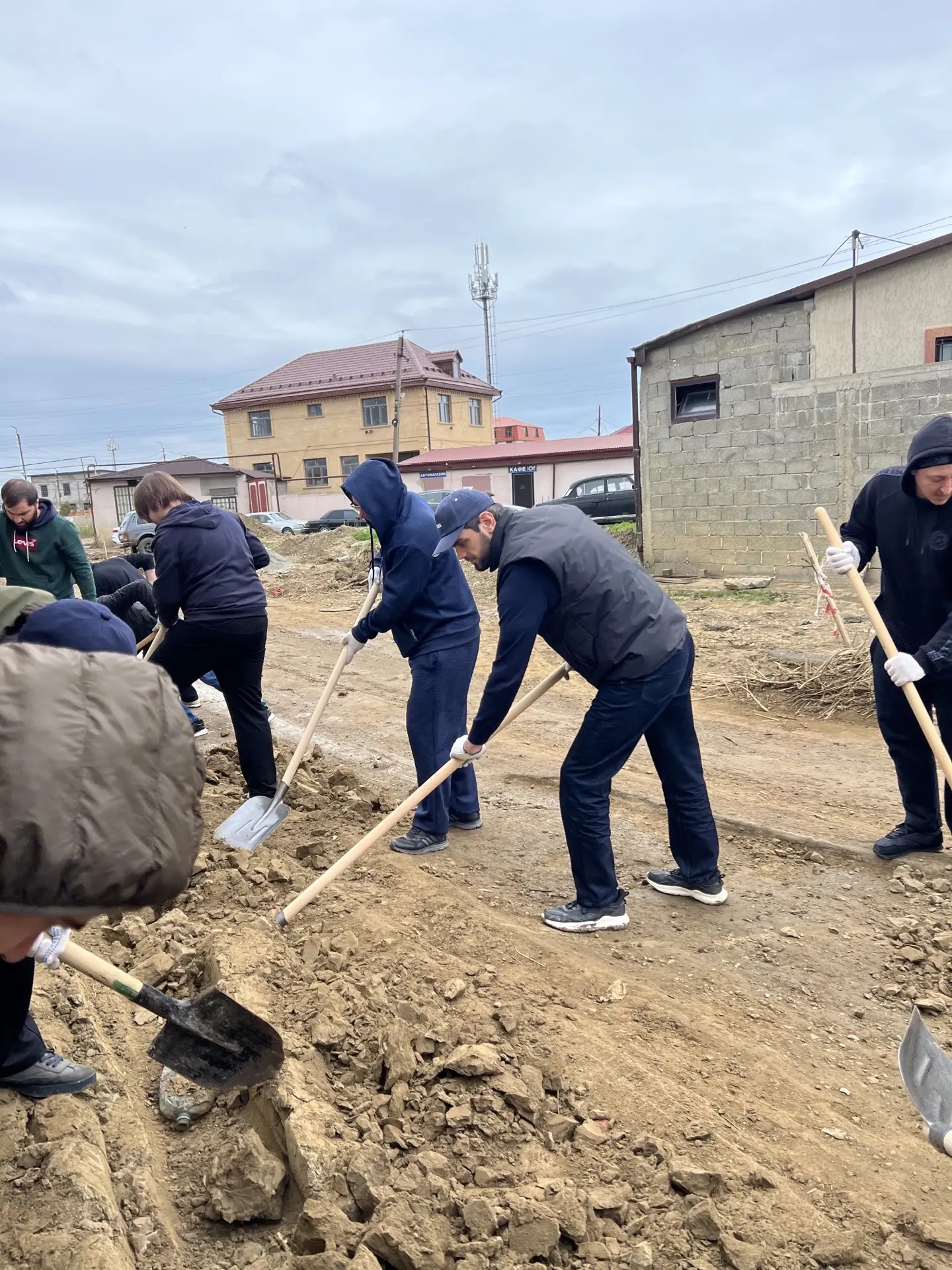 Команда Минцифры РД, МФЦ и Центра информационных технологий (ЦИТ) присоединилась к Всероссийскому субботнику.